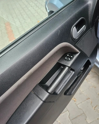Ford Fusion cena 7500 przebieg: 261810, rok produkcji 2008 z Skierniewice małe 92